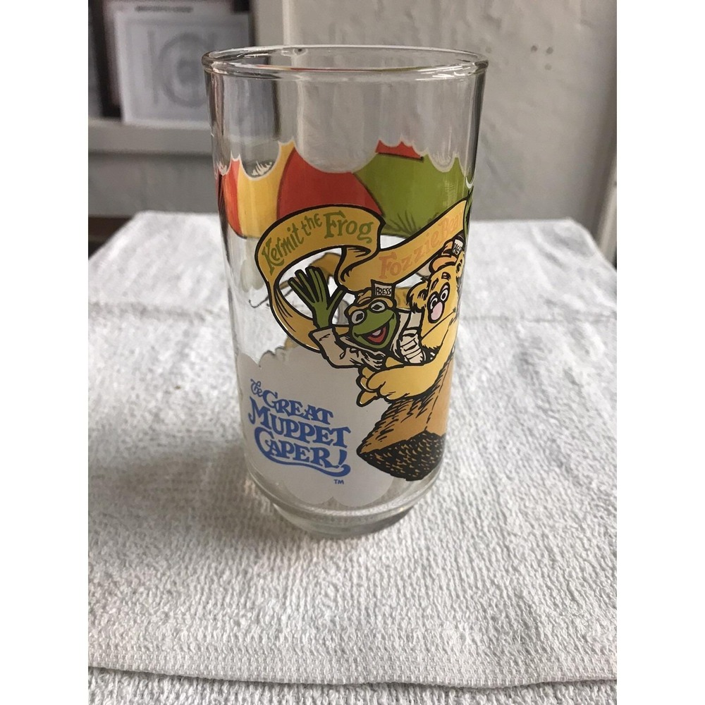 McDonalds Muppets Caper Glass OS Clear Kermit Fozzie Gonzo 1981 Retro Kidcore